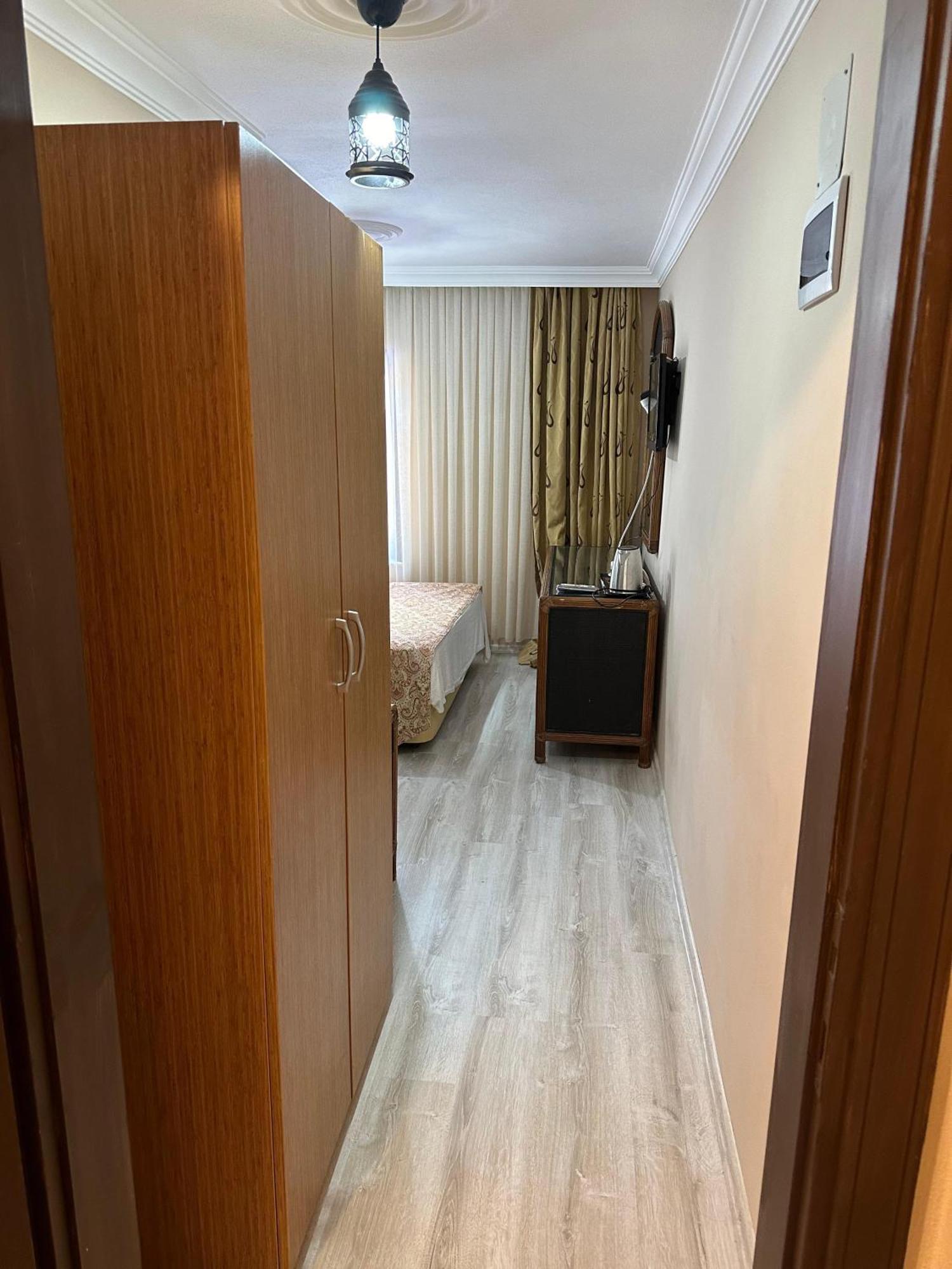 Loost Town Inn Hotel 안탈리아 외부 사진