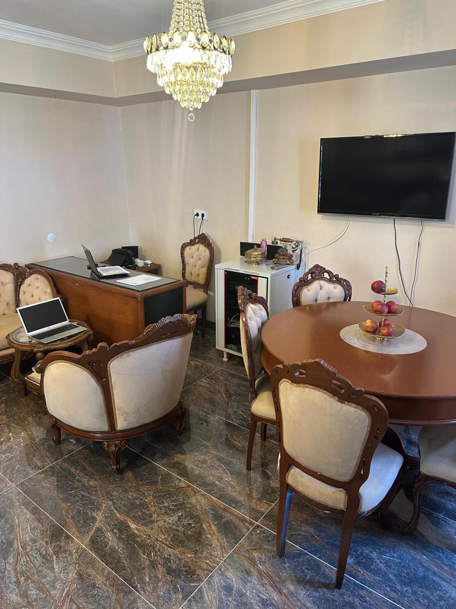 Loost Town Inn Hotel 안탈리아 외부 사진