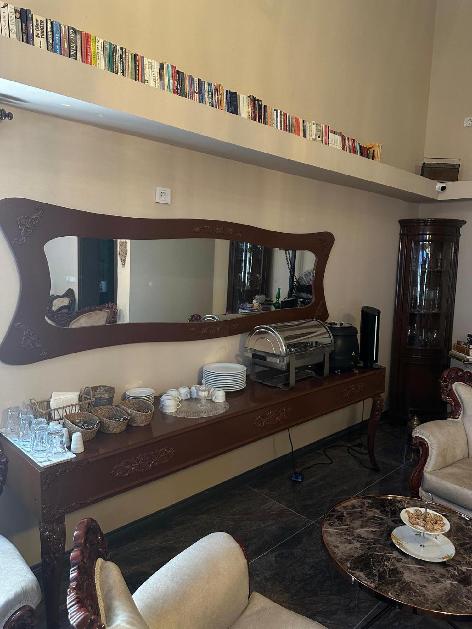 Loost Town Inn Hotel 안탈리아 외부 사진