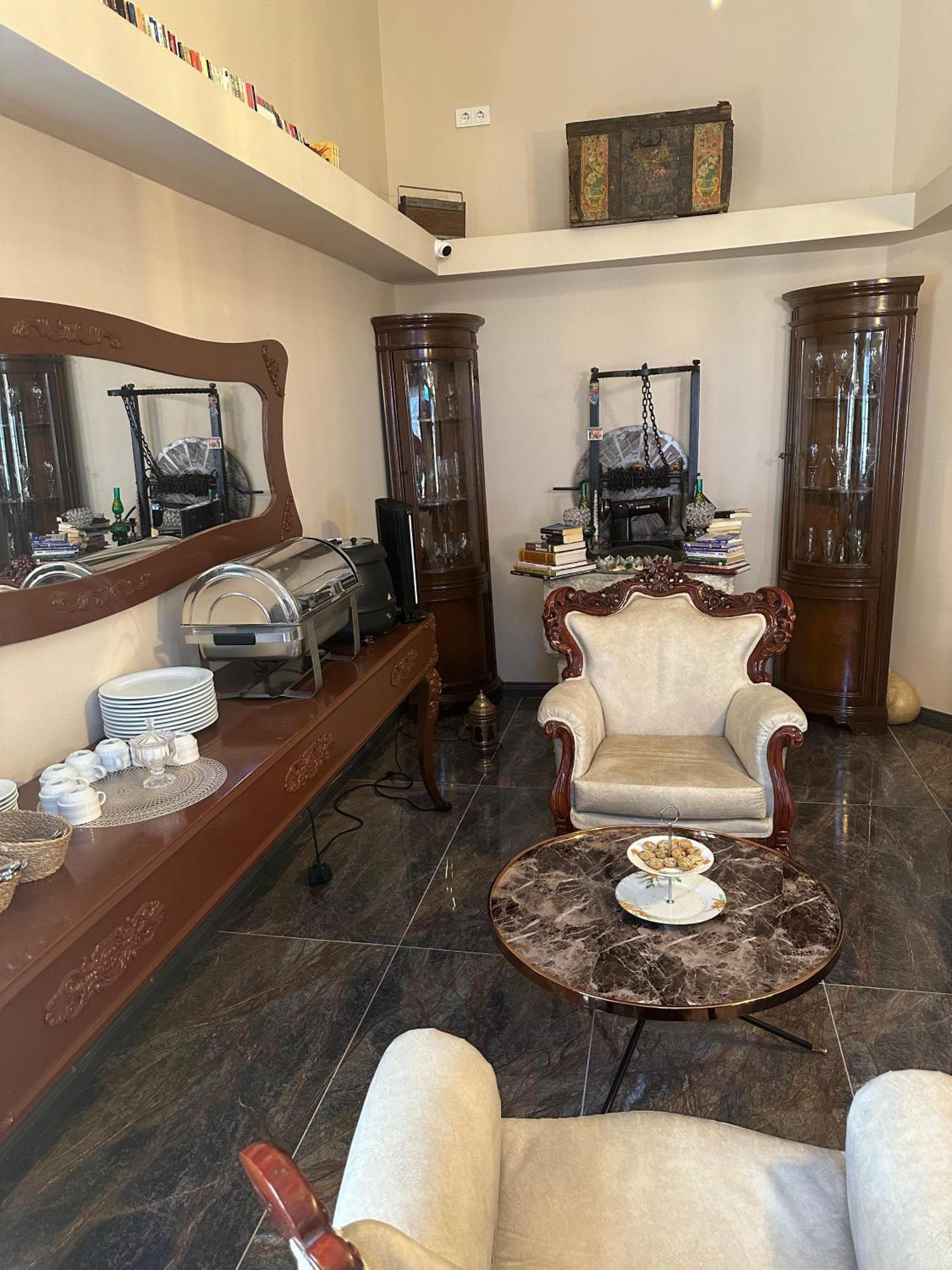 Loost Town Inn Hotel 안탈리아 외부 사진