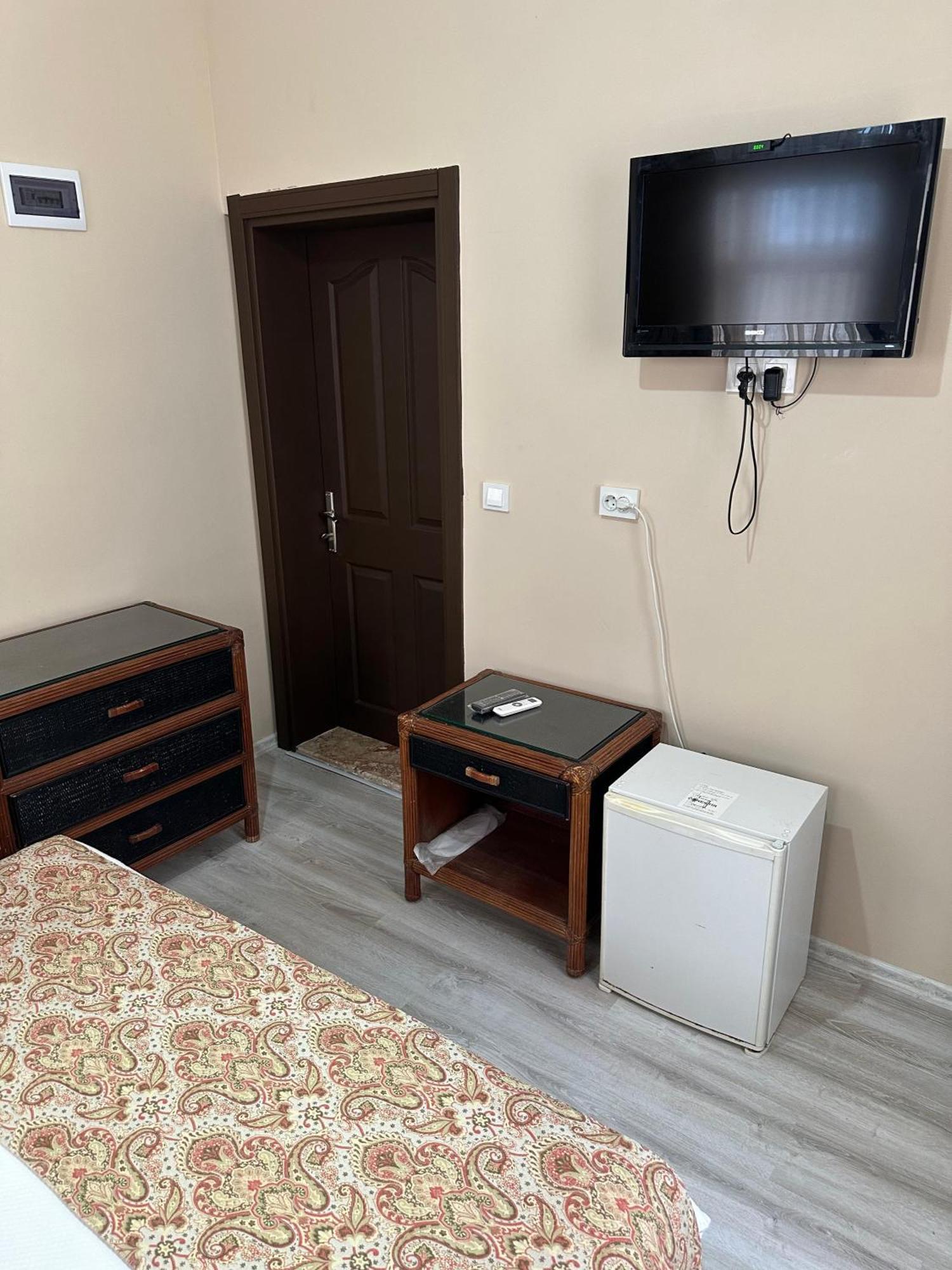 Loost Town Inn Hotel 안탈리아 외부 사진